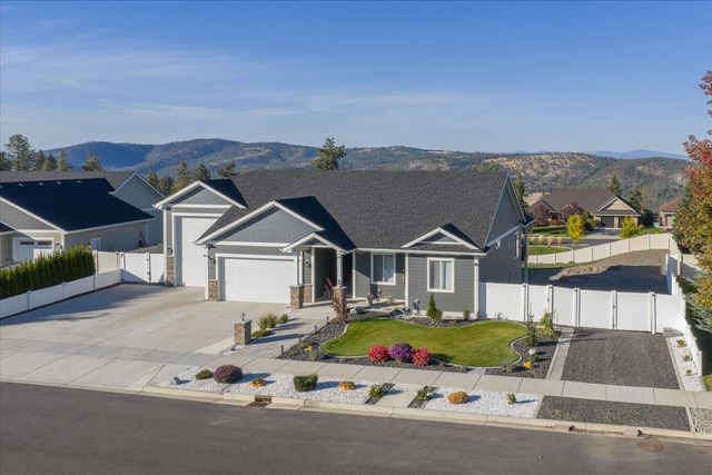 2706 W Howesdale Rd, Spokane, WA 99208