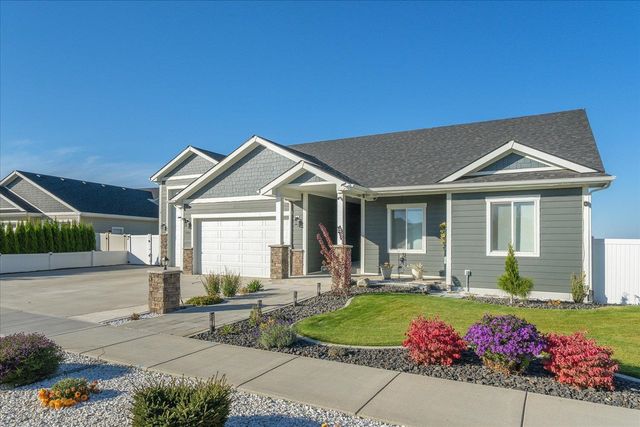 2706 W Howesdale Rd, Spokane, WA 99208