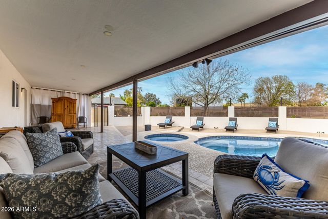 338 E HARVARD Avenue, Gilbert, AZ 85234