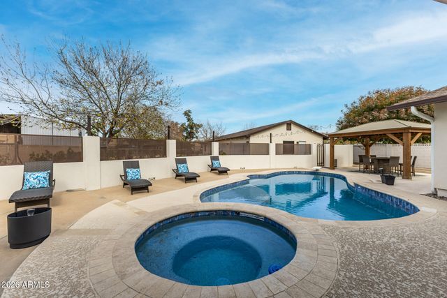 338 E HARVARD Avenue, Gilbert, AZ 85234