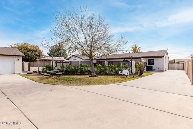 338 E HARVARD Avenue, Gilbert, AZ 85234