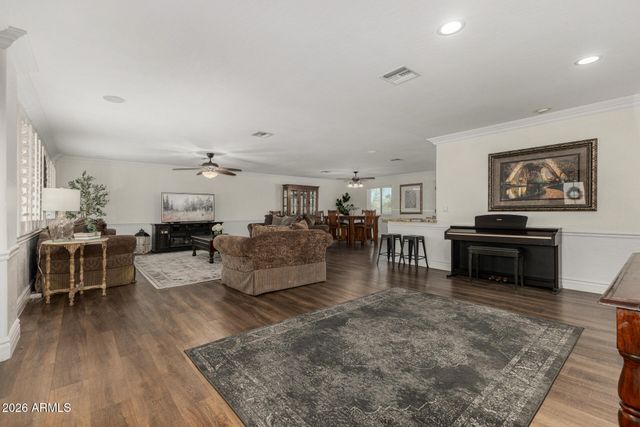 338 E HARVARD Avenue, Gilbert, AZ 85234