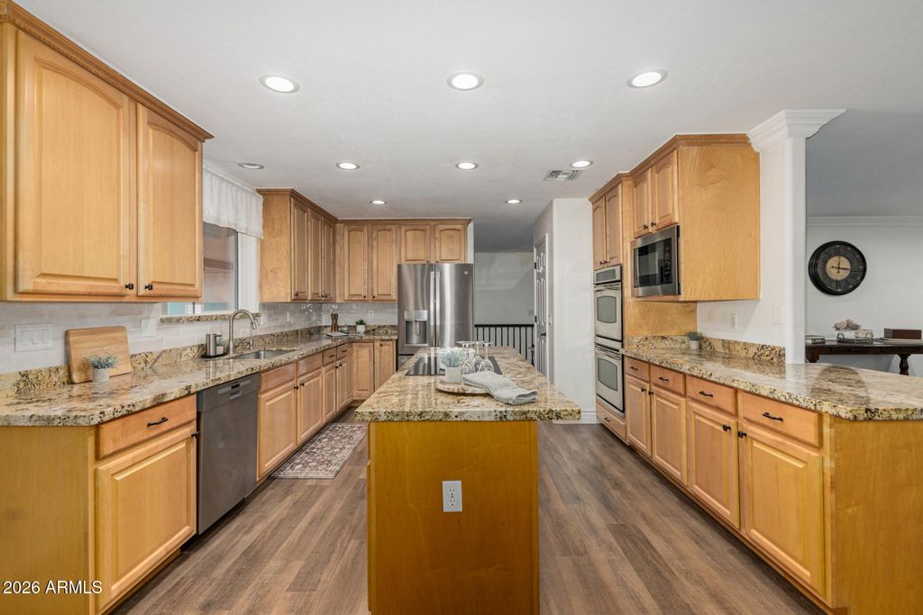 Image 16 of property listing at 338 E HARVARD Avenue, Gilbert, AZ 85234