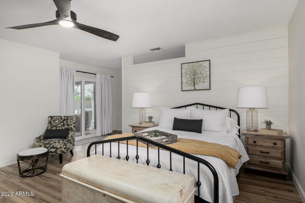 Image 20 of property listing at 338 E HARVARD Avenue, Gilbert, AZ 85234