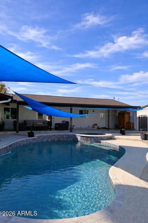 Image 55 of property listing at 338 E HARVARD Avenue, Gilbert, AZ 85234