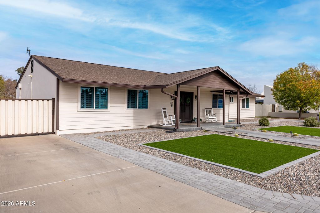 Image 6 of property listing at 338 E HARVARD Avenue, Gilbert, AZ 85234