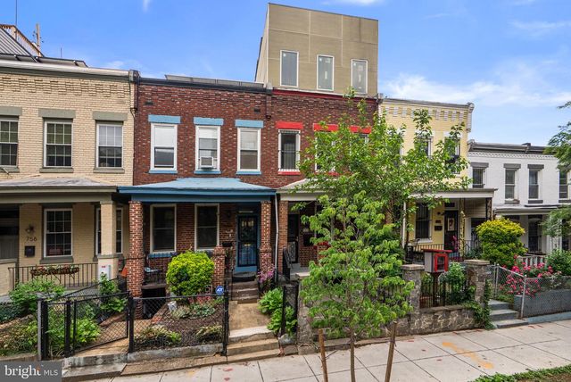 760 LAMONT ST NW, Washington, DC 20010