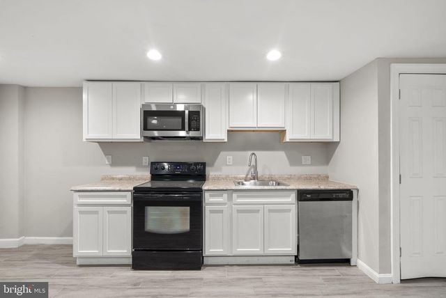 760 LAMONT ST NW, Washington, DC 20010