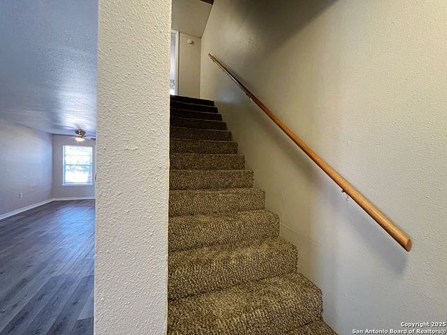 2802 Lasses Blvd Apt 13, San Antonio, TX 78223