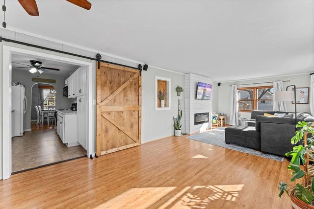 804 Seymour Street, Reedsburg, WI 53959