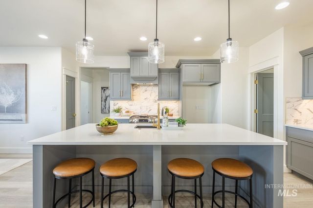 1740 Sandbar Rd, Emmett, ID 83617