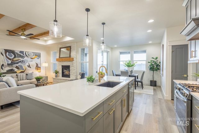 1740 Sandbar Rd, Emmett, ID 83617
