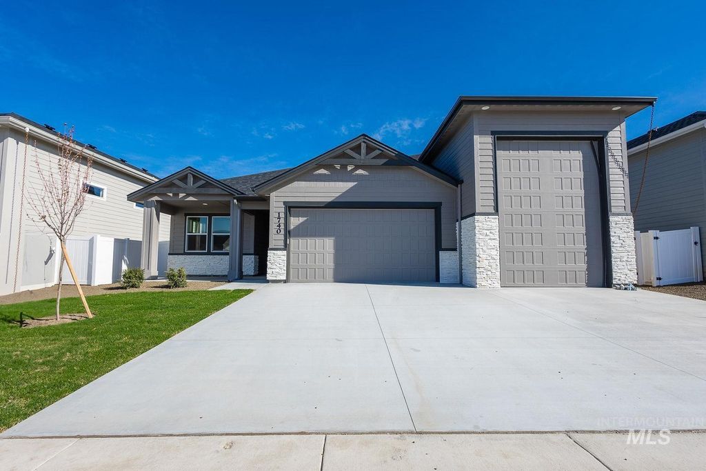 1740 Sandbar Rd, Emmett, ID 83617