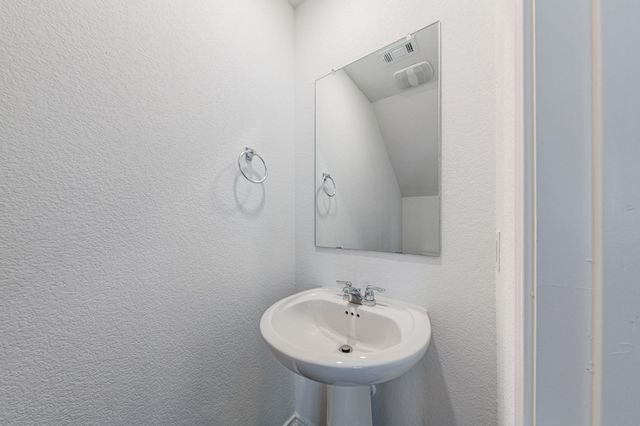 252 Patagonia, Kyle, TX 78640