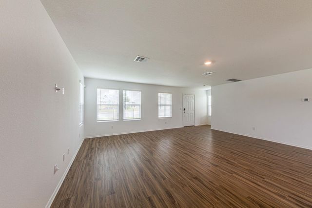 252 Patagonia, Kyle, TX 78640