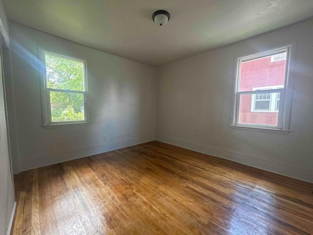311 Quarry Street, Jackson, MI 49201