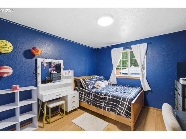 540 Marion Ct, Mt Angel, OR 97362