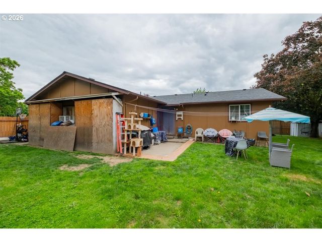540 Marion Ct, Mt Angel, OR 97362
