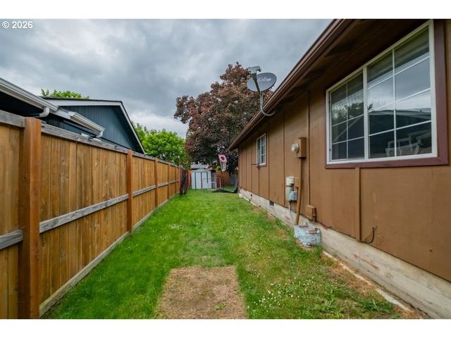 540 Marion Ct, Mt Angel, OR 97362
