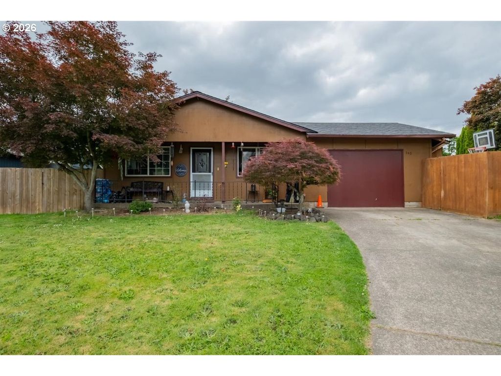 540 Marion Ct, Mt Angel, OR 97362