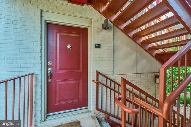 1225 FAIRMONT ST NW #202, Washington, DC 20009