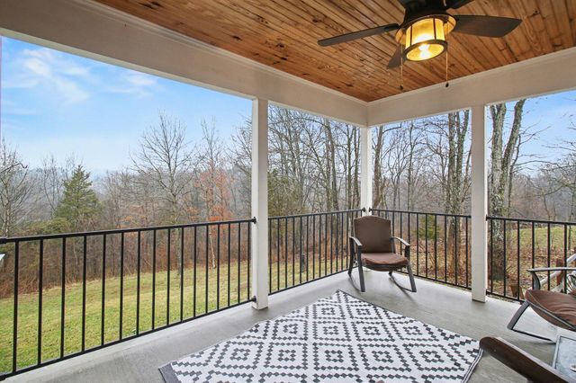 575 Claiborne Drive, Dry Ridge, KY 41035