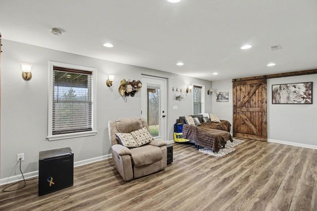 575 Claiborne Drive, Dry Ridge, KY 41035