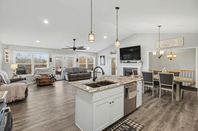 575 Claiborne Drive, Dry Ridge, KY 41035