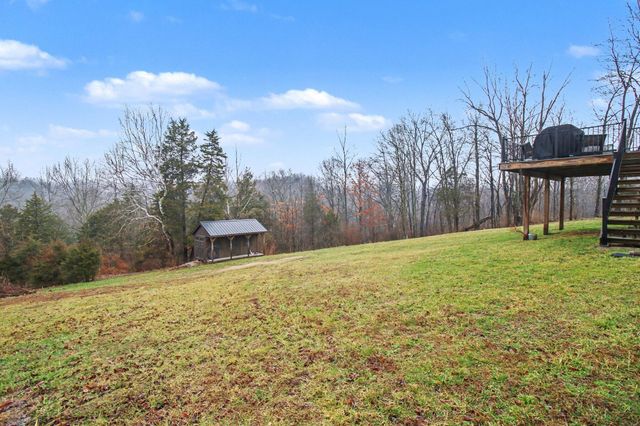 575 Claiborne Drive, Dry Ridge, KY 41035