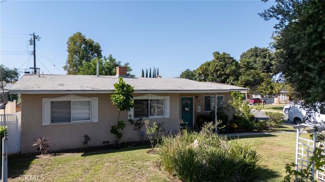 1122 W Service, West Covina, CA 91790
