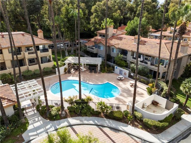 23930 Arroyo Park, Valencia, CA 91355