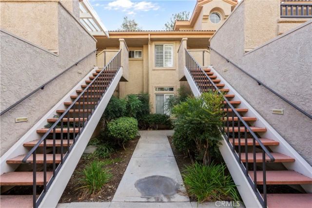 23930 Arroyo Park, Valencia, CA 91355