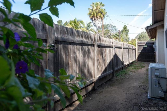 4975 Whipple Way, San Diego, CA 92122