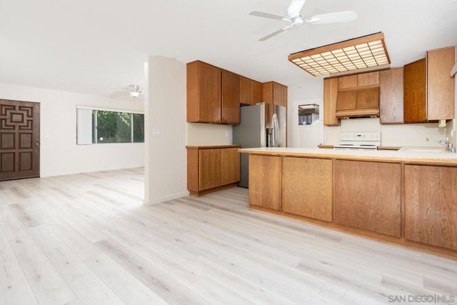 4975 Whipple Way, San Diego, CA 92122