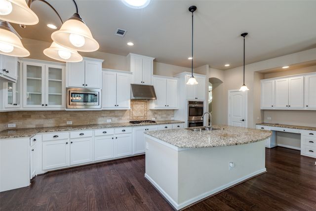 9509 Bewley Court, Fort Worth, TX 76244