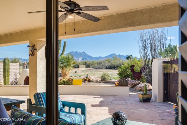 2480 E Glen Canyon Road, Green Valley, AZ 85614