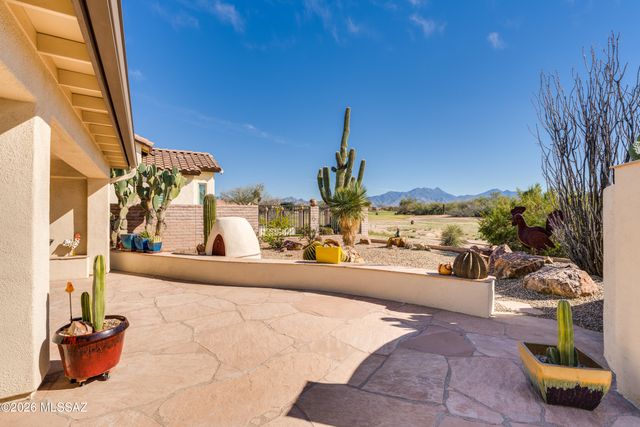 2480 E Glen Canyon Road, Green Valley, AZ 85614