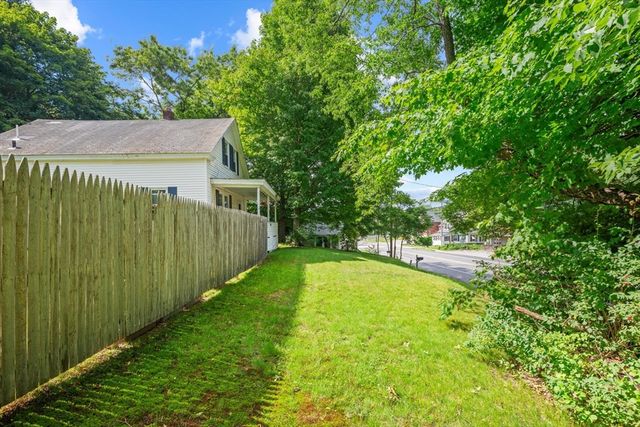 190 Main Street, Oxford, MA 01540