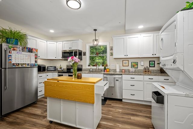 190 Main Street, Oxford, MA 01540