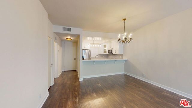 3480 Barham Boulevard 109, Los Angeles, CA 90068
