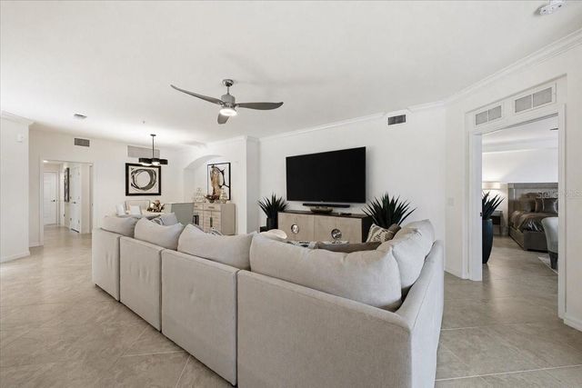 10792 TARFLOWER DRIVE 102, Venice, FL 34293