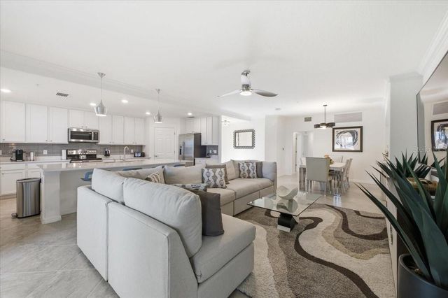 10792 TARFLOWER DRIVE 102, Venice, FL 34293