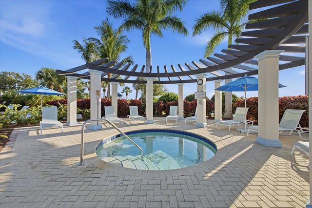 10792 TARFLOWER DRIVE 102, Venice, FL 34293