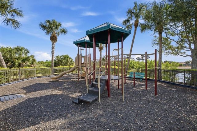 10792 TARFLOWER DRIVE 102, Venice, FL 34293
