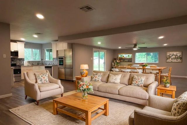 25373 Goodson Road, Splendora, TX 77372