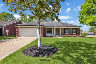 2826 Meadow Brook Court, League City, TX 77573