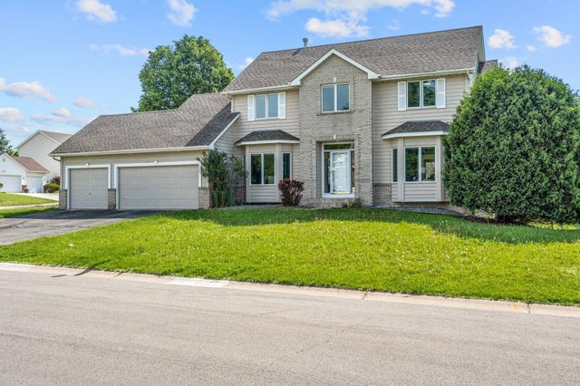 4290 Cottonwood Lane N, Plymouth, MN 55441
