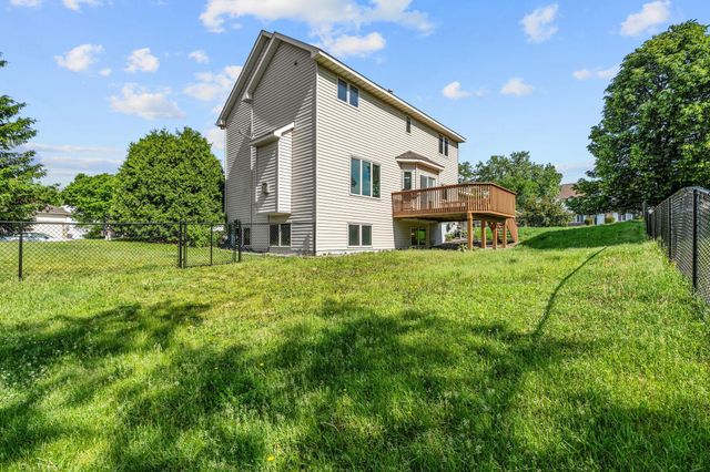 4290 Cottonwood Lane N, Plymouth, MN 55441