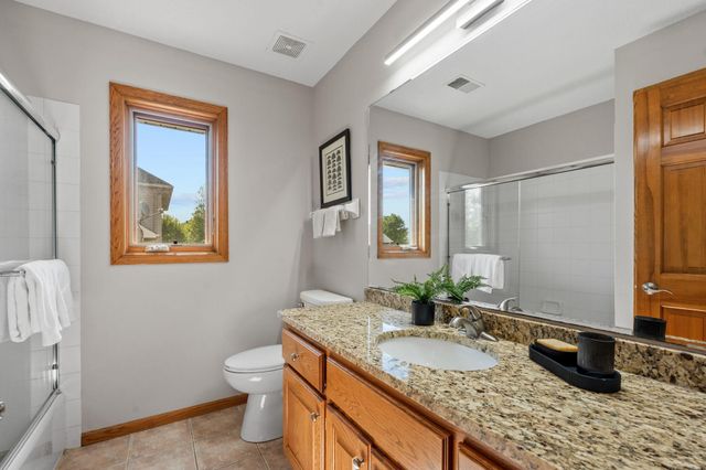 4290 Cottonwood Lane N, Plymouth, MN 55441