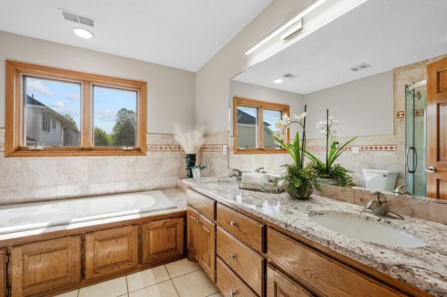 4290 Cottonwood Lane N, Plymouth, MN 55441